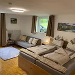 Haus Christina Apartamento