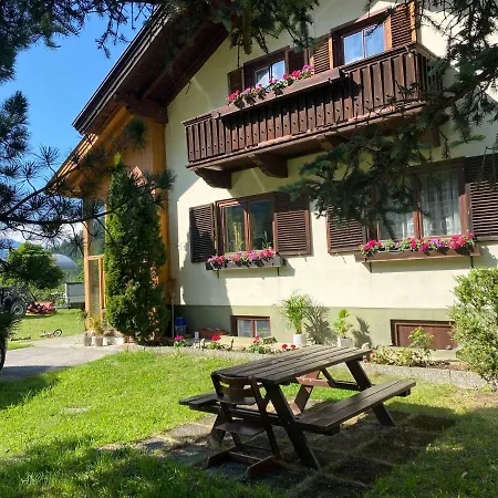 Apartment Haus Christina